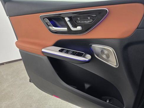 New 2027 Mercedes-Benz GLC 300 image 17
