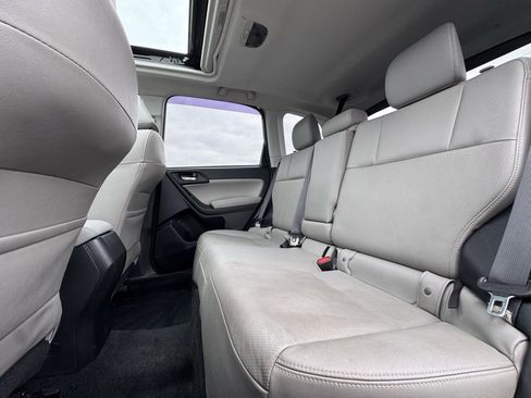 Used 2014 Subaru Forester 2.5i Limited image 22