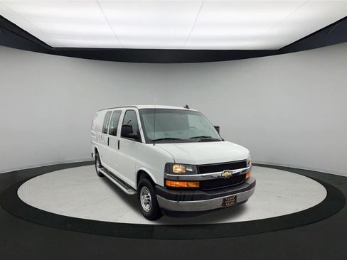 Used 2024 Chevrolet Express 2500 w/ Driver Convenience Package image 2
