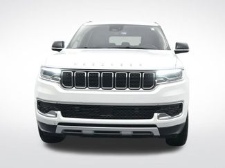 Used 2024 Jeep Wagoneer Series II w/ Flexible Seating Group video 2