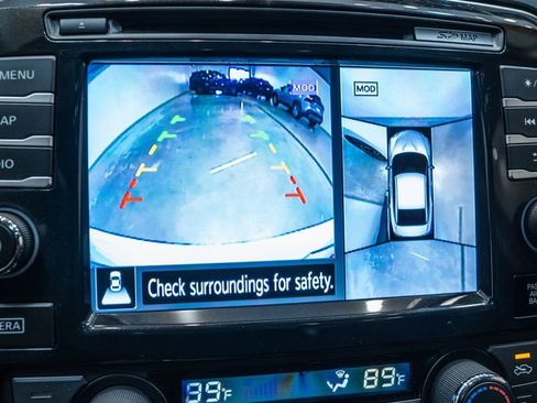 Used 2017 Nissan Maxima Platinum w/ Medallion Package image 33