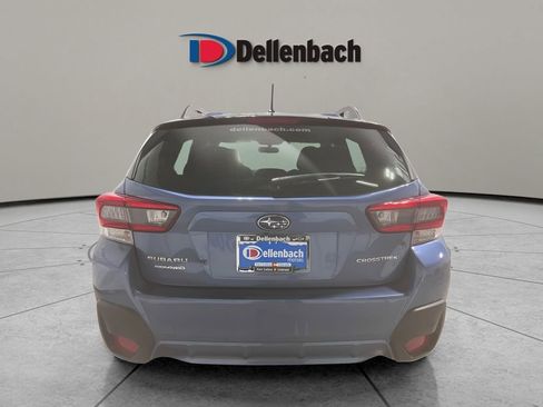 Used 2022 Subaru Crosstrek 2.0i image 4