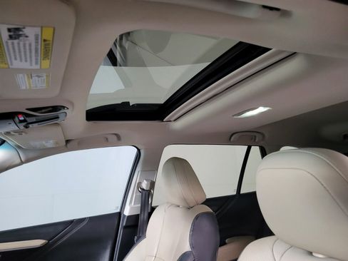 Used 2021 Subaru Outback Limited w/ Popular Package #2 image 19