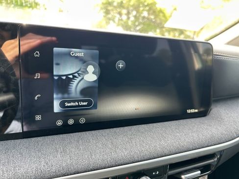 New 2026 Nissan Kicks SV w/ SV Premium Package image 33