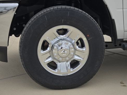 New 2026 RAM 2500 Tradesman AWD/4WD image 10
