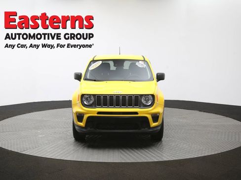 Used 2023 Jeep Renegade Latitude image 52