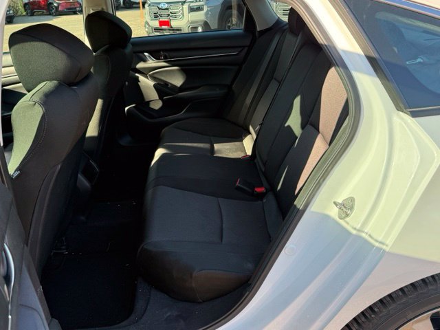 Used 2018 Honda Accord LX image 14