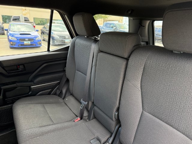 Used 2026 Toyota 4Runner SR5 AWD/4WD image 28