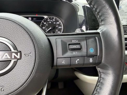 Used 2022 Nissan Pathfinder SL image 28