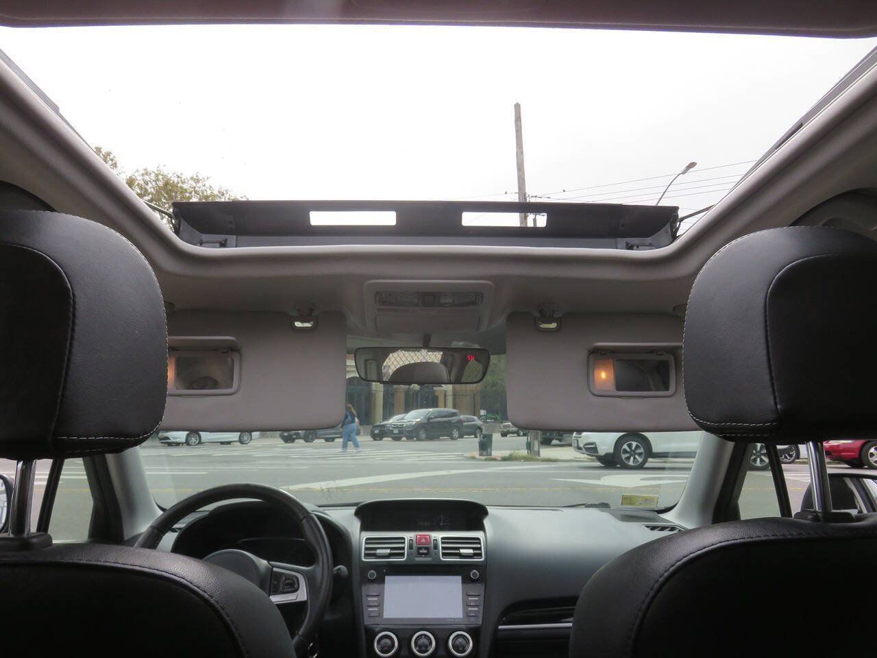 Used 2017 Subaru Forester 2.5i Limited AWD/4WD image 13