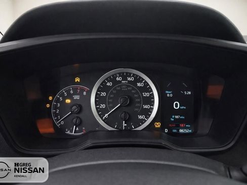 Used 2022 Toyota Corolla LE image 8