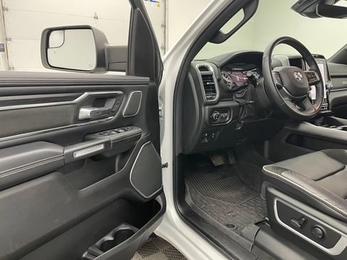 Used 2023 RAM 1500 Laramie AWD/4WD image 14