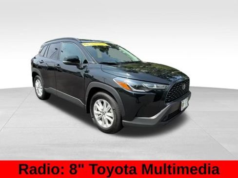 Used 2023 Toyota Corolla Cross LE AWD/4WD image 10