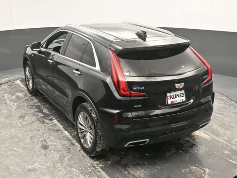 Used 2024 Cadillac XT4 Premium Luxury image 43
