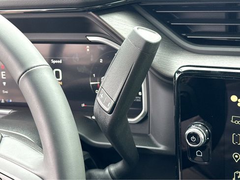 New 2026 GMC Sierra 2500 AT4 w/ AT4 Premium Plus Package image 22