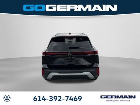 New 2026 Volkswagen Tiguan SE image 9