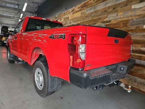Used 2022 Ford F250 XL w/ Power Equipment Group AWD/4WD image 4