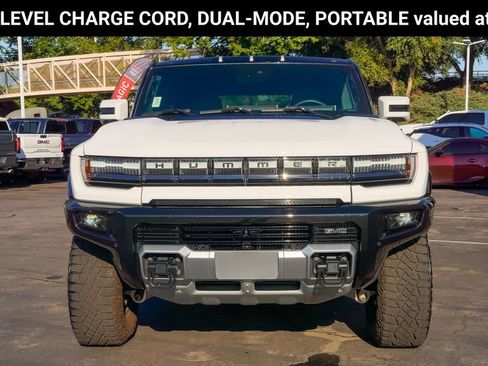 Used 2025 GMC Hummer EV 2X w/ Extreme Off-Road Package image 5