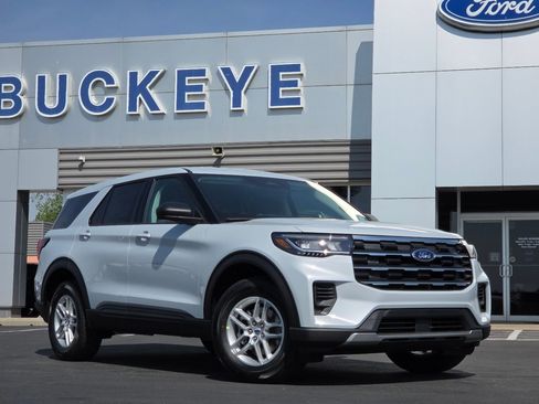 New 2026 Ford Explorer Active AWD/4WD image 2