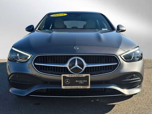 Used 2025 Mercedes-Benz C 300 Sedan image 8