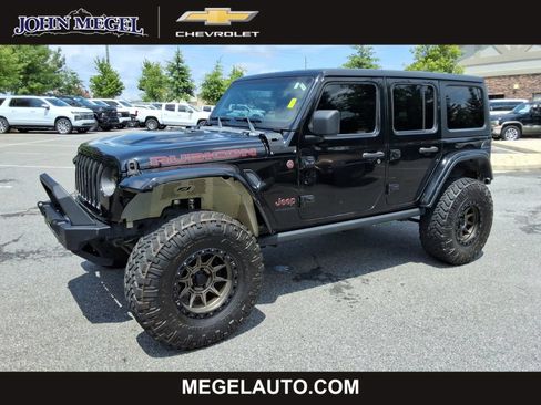 Used 2018 Jeep Wrangler Unlimited Rubicon AWD/4WD image 1