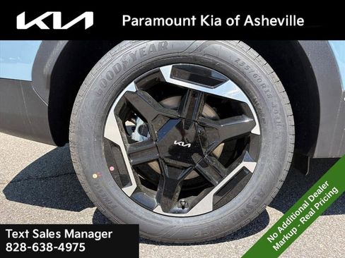 New 2026 Kia Sportage S AWD/4WD image 30