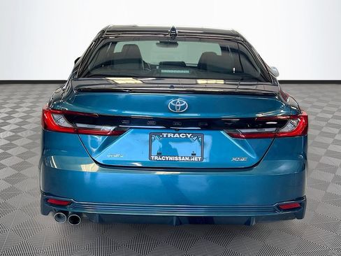 Used 2025 Toyota Camry XSE FWD image 6