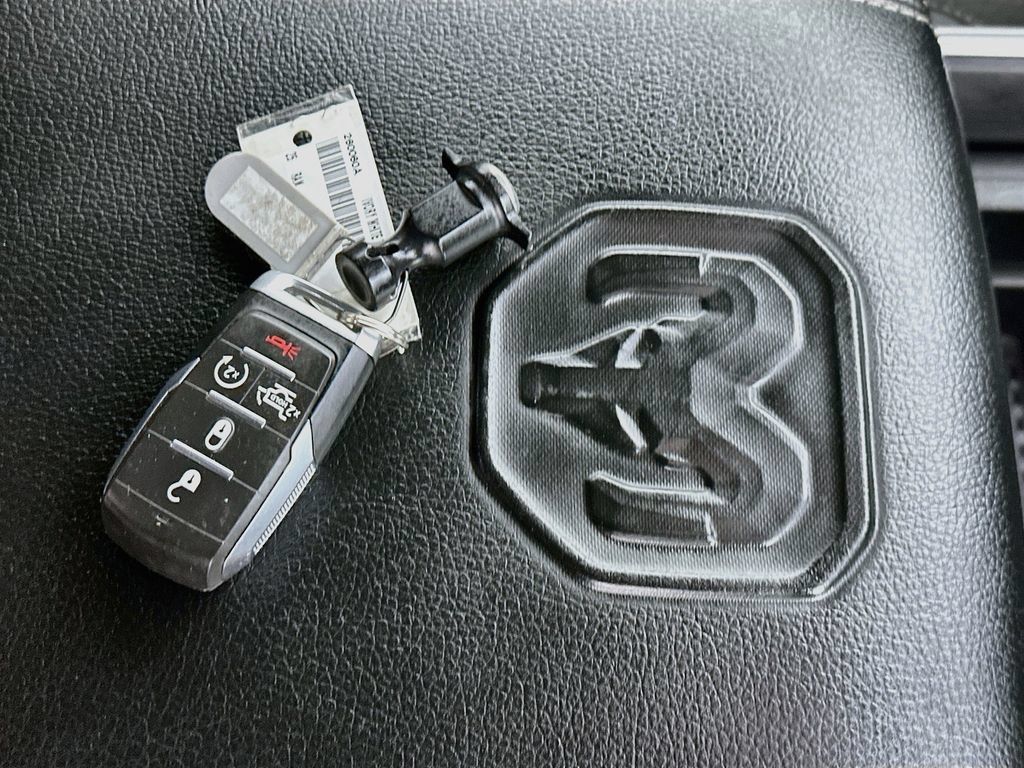 Used 2025 RAM 1500 Laramie w/ Night Edition AWD/4WD image 35