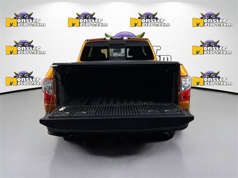 Used 2019 Nissan Titan PRO-4X image 24