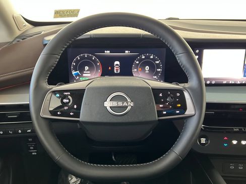 Used 2025 Nissan Murano Platinum w/ Cargo Package AWD/4WD image 17