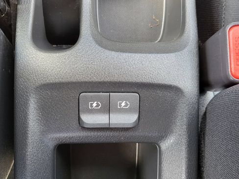 Used 2023 Nissan Versa S w/ Trunk Package FWD image 26