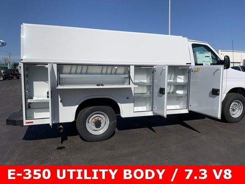New 2025 Ford E-350 and Econoline 350 Super Duty w/ Power Equipment Group image 18