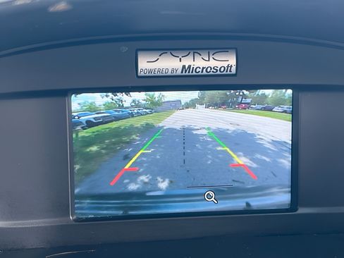 Used 2015 Ford Escape SE FWD image 26
