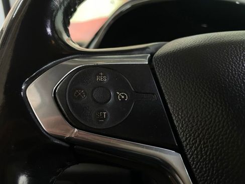 Used 2018 Chevrolet Traverse LT FWD image 29