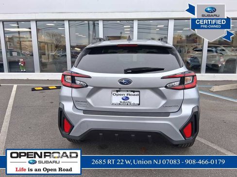 Certified 2024 Subaru Crosstrek 2.0i Premium image 8