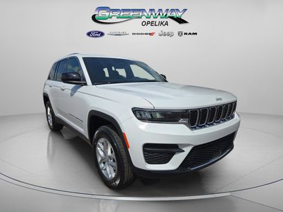 New 2025 Jeep Grand Cherokee Laredo