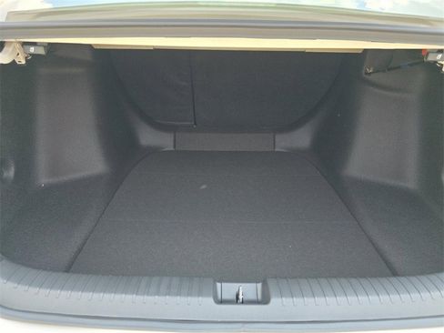 New 2025 Honda Accord SE image 19