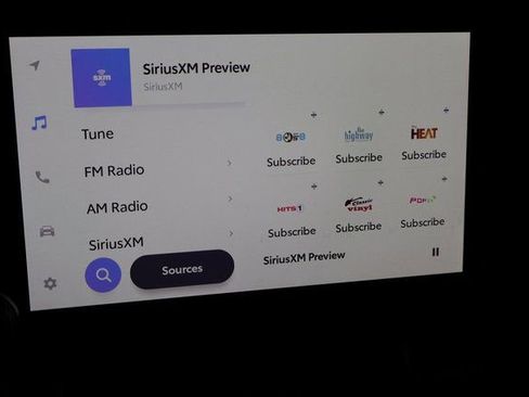 Used 2025 Toyota RAV4 XLE image 22