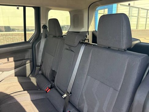 Used 2017 Ford Transit Connect XLT FWD image 32