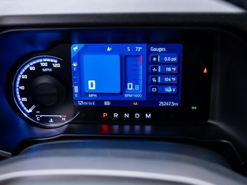 Used 2021 Ford Bronco First Edition AWD/4WD image 23