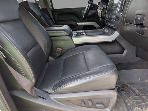 Used 2017 Chevrolet Silverado 2500 LTZ w/ Duramax Plus Package AWD/4WD image 40