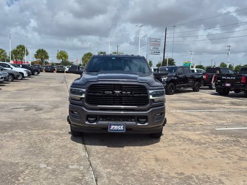 Used 2021 RAM 3500 Laramie w/ Night Edition AWD/4WD image 2
