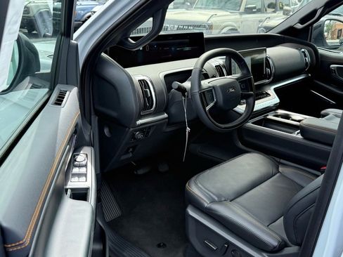 New 2025 Ford Expedition Tremor image 10