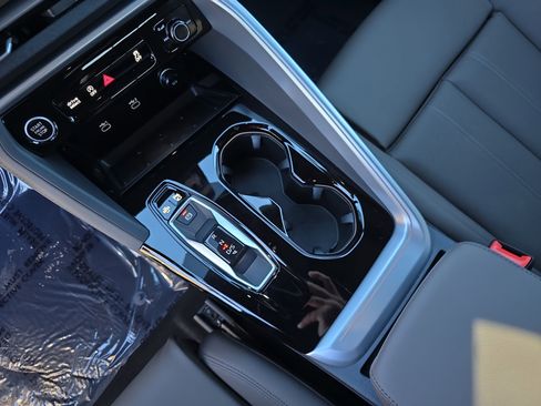 New 2025 Audi Q5 Premium Plus image 25