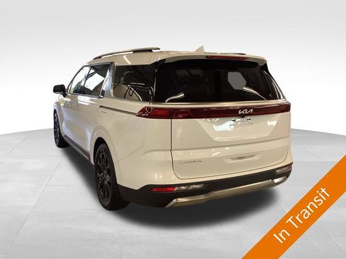 Certified 2024 Kia Carnival SX FWD image 4