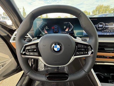 Used 2025 BMW 330i Sedan w/ Premium Package image 23