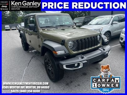 Used 2025 Jeep Gladiator Sport