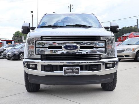 Used 2017 Ford F250 Lariat w/ Lariat Value Package AWD/4WD image 10