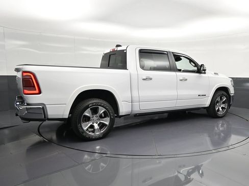 Used 2021 RAM 1500 Laramie RWD image 3