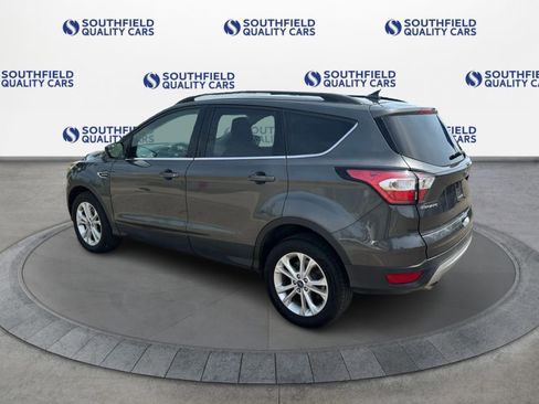 Used 2018 Ford Escape SEL AWD/4WD image 4